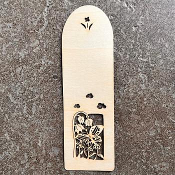 Lesezeichen, Blumen und Schmetterling