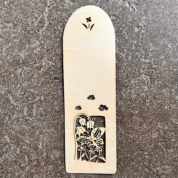 Lesezeichen, Blumen und Schmetterling