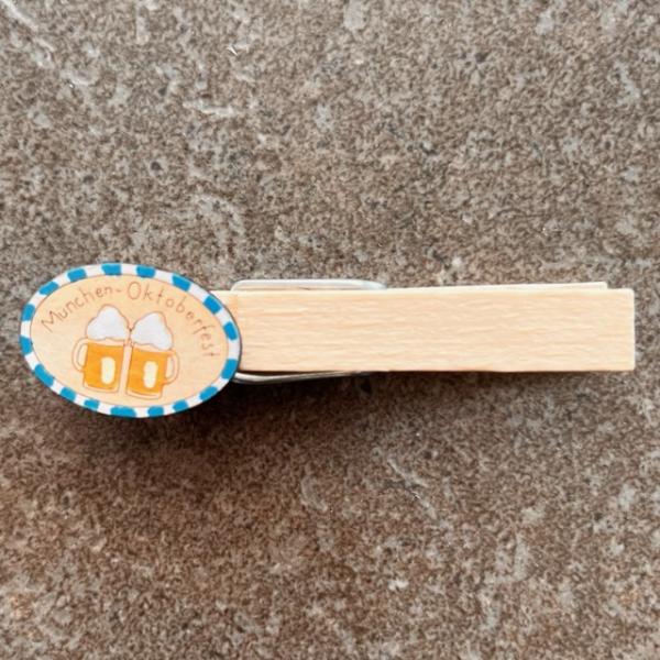 Wiesnglupperl, Oktoberfest, rechts